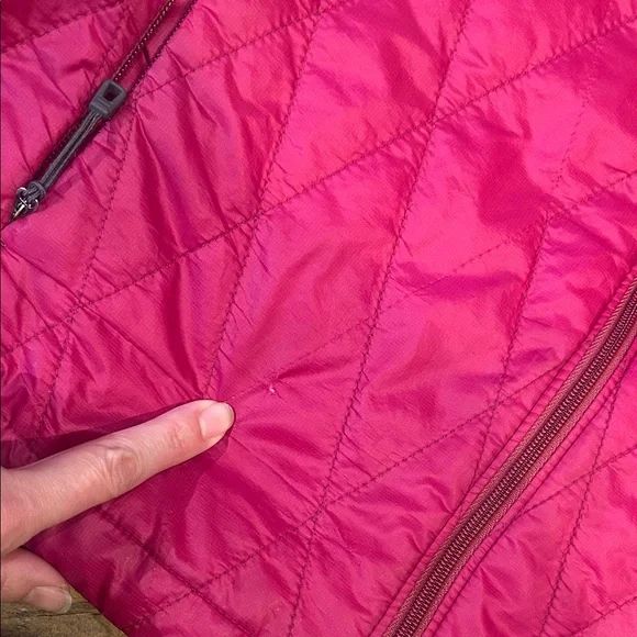 Patagonia Women's Quilted Vest Adventure Outdoors Minimalist Earthy - Picture 3 of 4